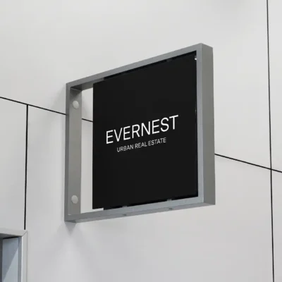 Showroom Schild Evernest